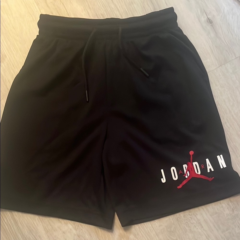 Jordan black mesh shorts boys size medium